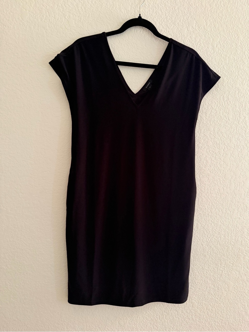 Halogen Black V-Neck Cap Sleeve Mini Dress